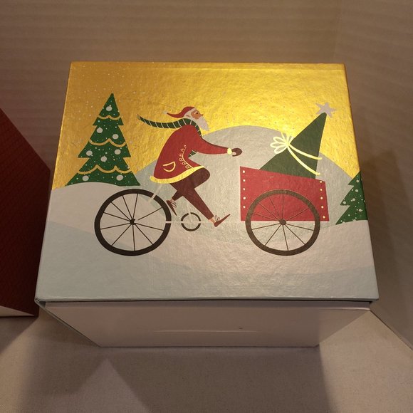 CHRISTMAS GIFT BOX CHRISTMAS DECOR BOX - SANTA AND CHRISTMAS TREES - Picture 2 of 16